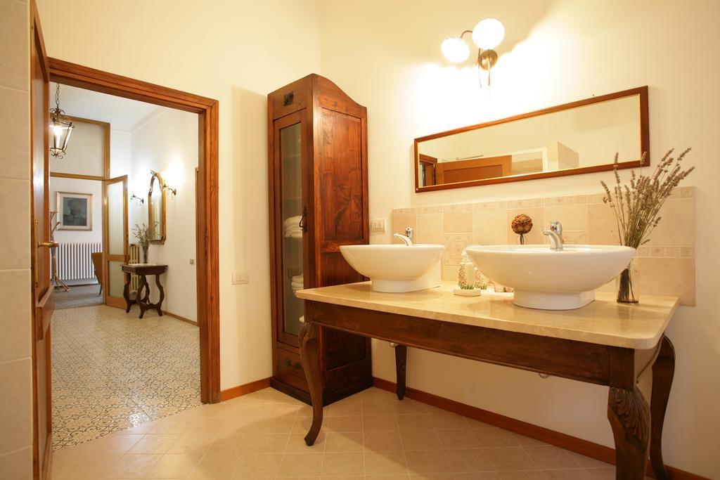 Villa Poliziana San Benedetto Montepulciano Bilik gambar
